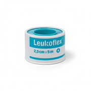 Leukoflex Tape fabric roll for sensitive skin, hand-tearable with high tensile strength and radiotransparent features.